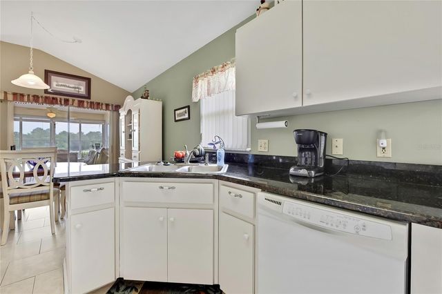 547 W HILLWOOD PATH, Beverly Hills, FL 34465