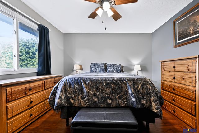 5324 W St Paul Avenue, Lincoln, NE 68524