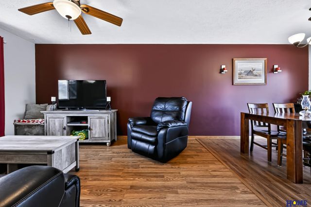 5324 W St Paul Avenue, Lincoln, NE 68524