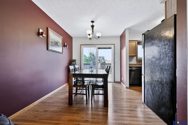 5324 W St Paul Avenue, Lincoln, NE 68524