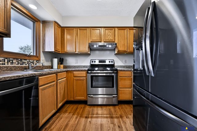 5324 W St Paul Avenue, Lincoln, NE 68524