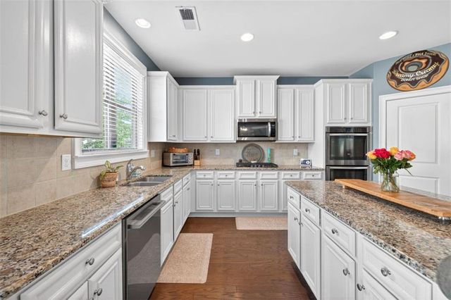 1273 Wesleyan Place, Braselton, GA 30517