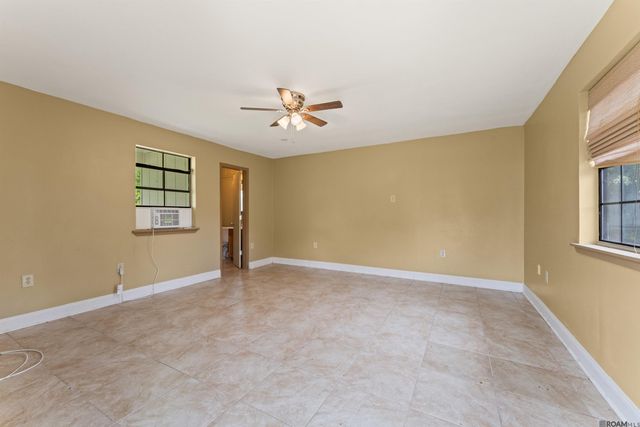 5431 Charing Way Ave, Baton Rouge, LA 70817