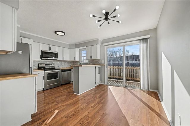 3615 NE 68th Terrace, Gladstone, MO 64119