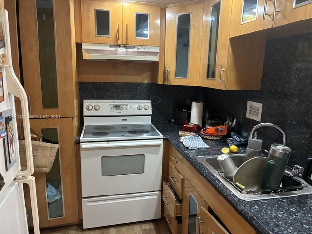 1000 West Ave 709, Miami Beach, FL 33139