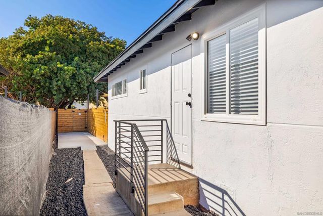 1020 24 15Th St, San Diego, CA 92154