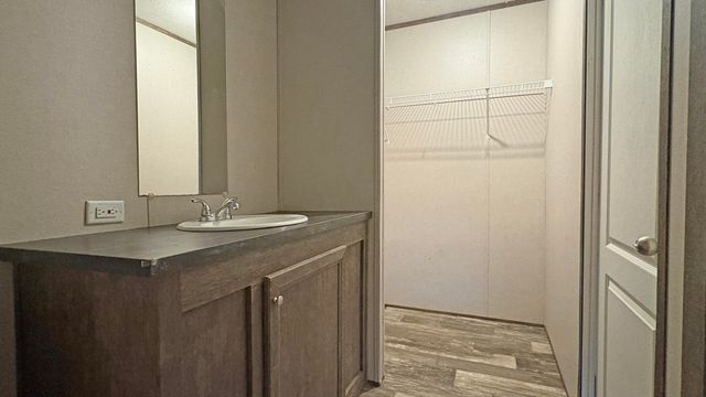 22 Cowbell Avenue, Williamsburg, KY 40769