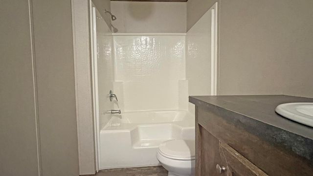 22 Cowbell Avenue, Williamsburg, KY 40769