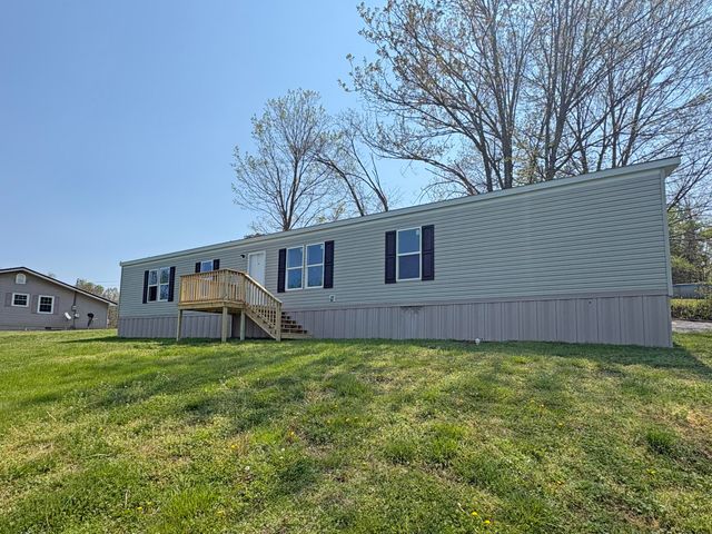 22 Cowbell Avenue, Williamsburg, KY 40769