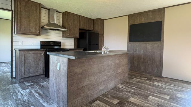 22 Cowbell Avenue, Williamsburg, KY 40769
