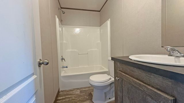 22 Cowbell Avenue, Williamsburg, KY 40769