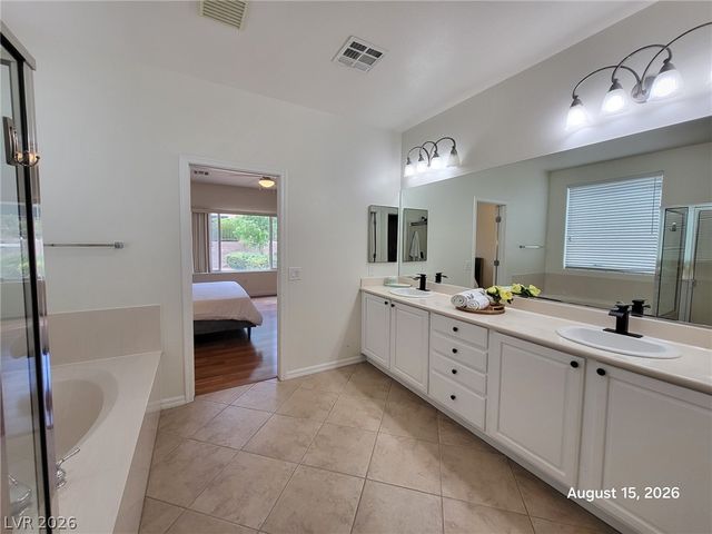 2116 Twin Falls Drive, Henderson, NV 89044