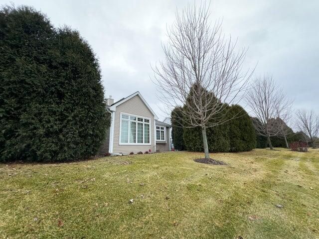 2436 Caribou LANE, Grafton, WI 53024