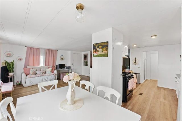 3883 Buchanan Street, Riverside, CA 92503