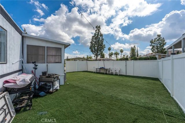 3883 Buchanan Street, Riverside, CA 92503
