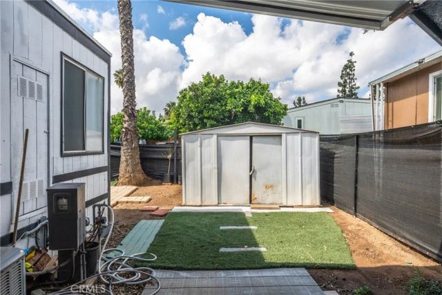 3883 Buchanan Street, Riverside, CA 92503