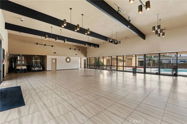 3883 Buchanan Street, Riverside, CA 92503