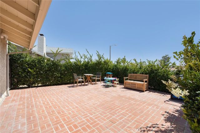 10341 Kurt, Sylmar, CA 91342