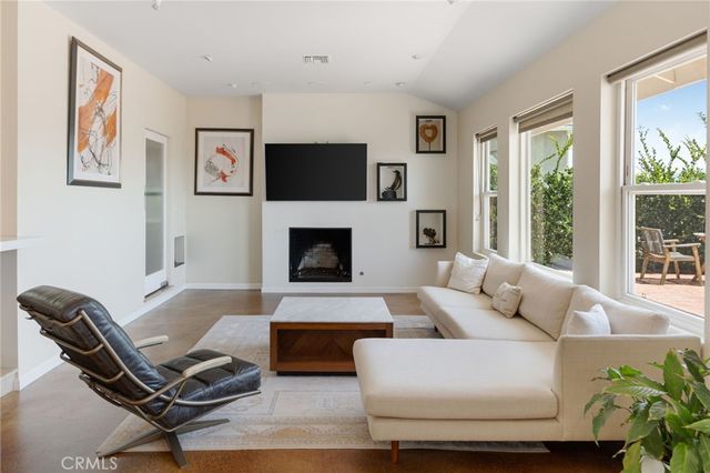 10341 Kurt, Sylmar, CA 91342