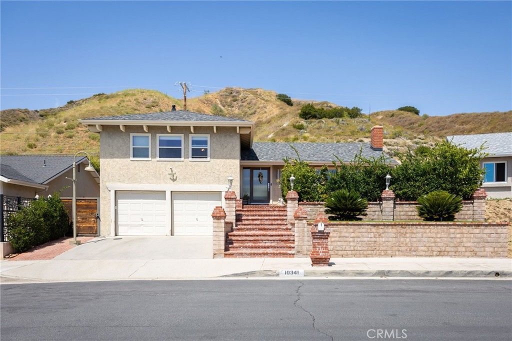 10341 Kurt, Sylmar, CA 91342