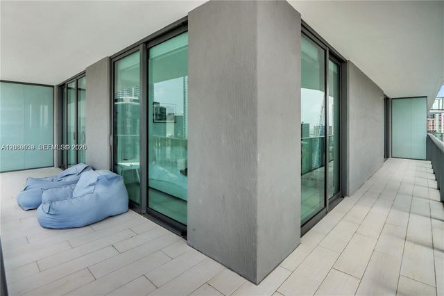 1300 S Miami Avenue 1610, Miami, FL 33130