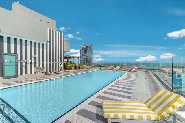 1300 S Miami Avenue 1610, Miami, FL 33130