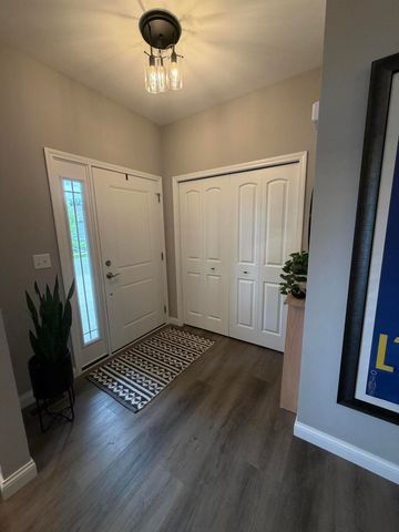 901 Hatch Lake Pkwy, Valparaiso, IN 46385