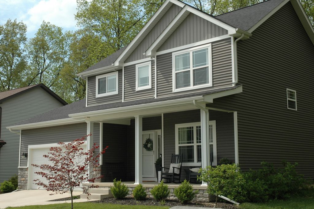 901 Hatch Lake Pkwy, Valparaiso, IN 46385