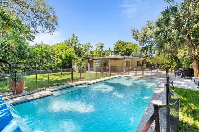 560 Sabal Palm Rd, Miami, FL 33137