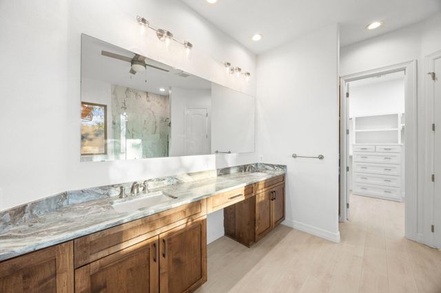 290 Trail Master CIR, Driftwood, TX 78619