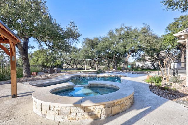 290 Trail Master CIR, Driftwood, TX 78619