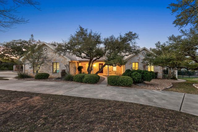 290 Trail Master CIR, Driftwood, TX 78619