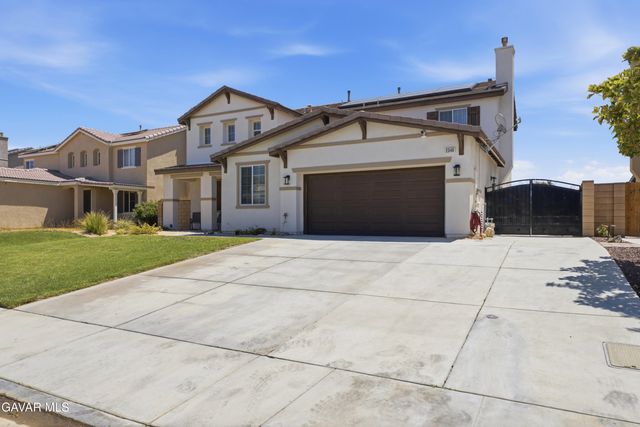 2348 Newberry Street, Rosamond, CA 93560