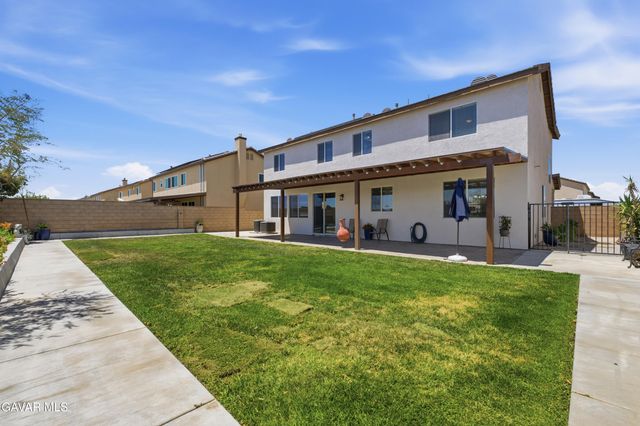 2348 Newberry Street, Rosamond, CA 93560