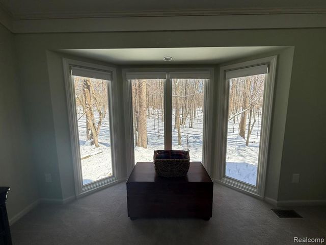 6301 Mission Drive, West Bloomfield, MI 48324