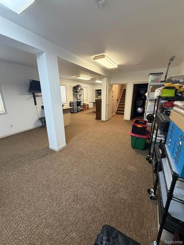 6301 Mission Drive, West Bloomfield, MI 48324