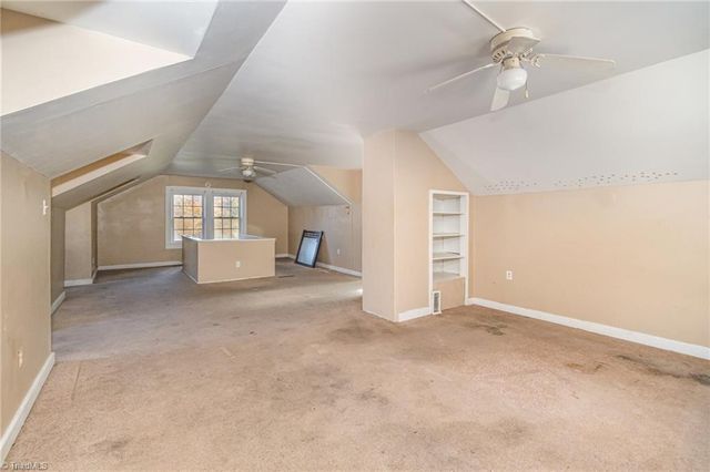 21 Second Avenue, Thomasville, NC 27360