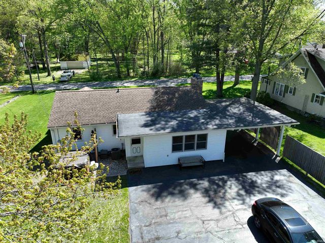 511 E Patterson Street, Lakeville, IN 46536
