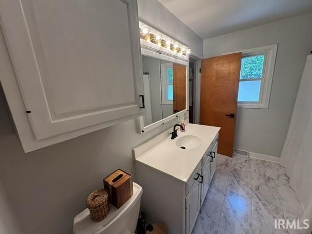 511 E Patterson Street, Lakeville, IN 46536