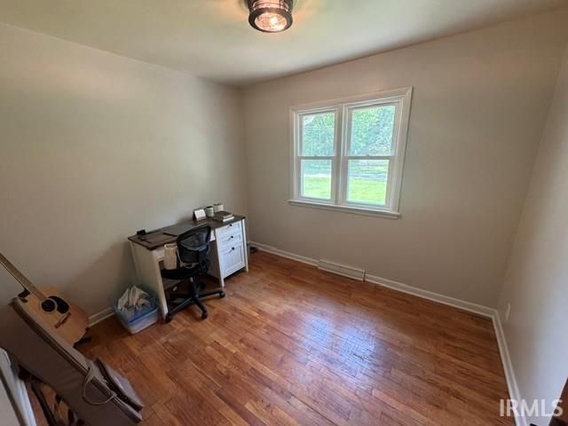 511 E Patterson Street, Lakeville, IN 46536