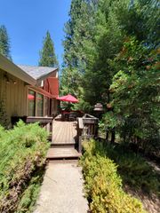 25705 Creekside Dr, Pioneer, CA 95666