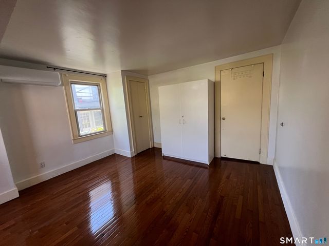 74 Myano Lane 1, Stamford, CT 06902
