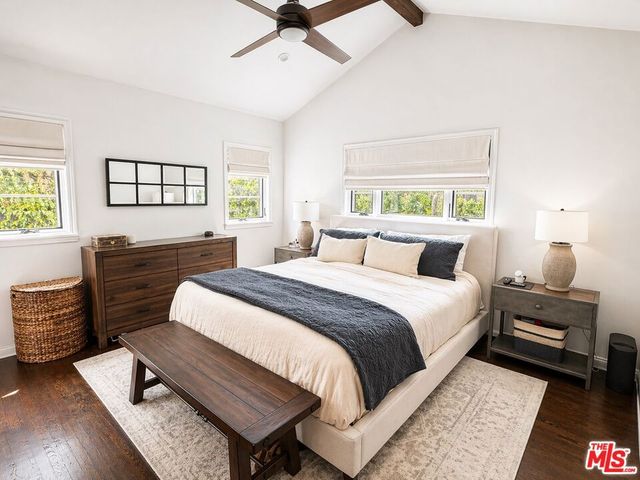 917 S Ridgeley Drive, Los Angeles, CA 90036