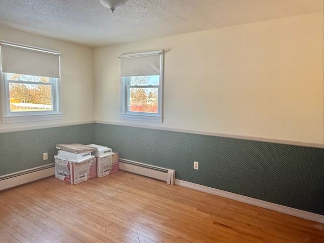 101 Honeyman Avenue, Middletown, RI 02842