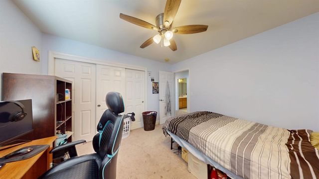 2201 Mustang Dr, Oakdale, CA 95361