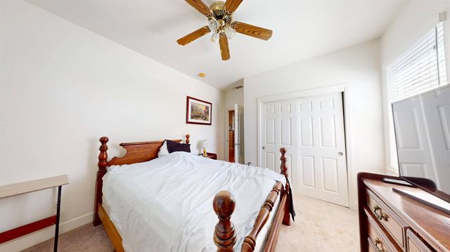 2201 Mustang Dr, Oakdale, CA 95361