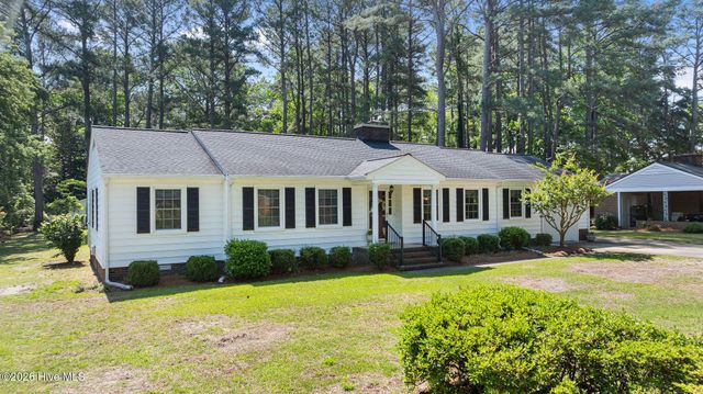 1925 Pinemont Circle, Goldsboro, NC 27534