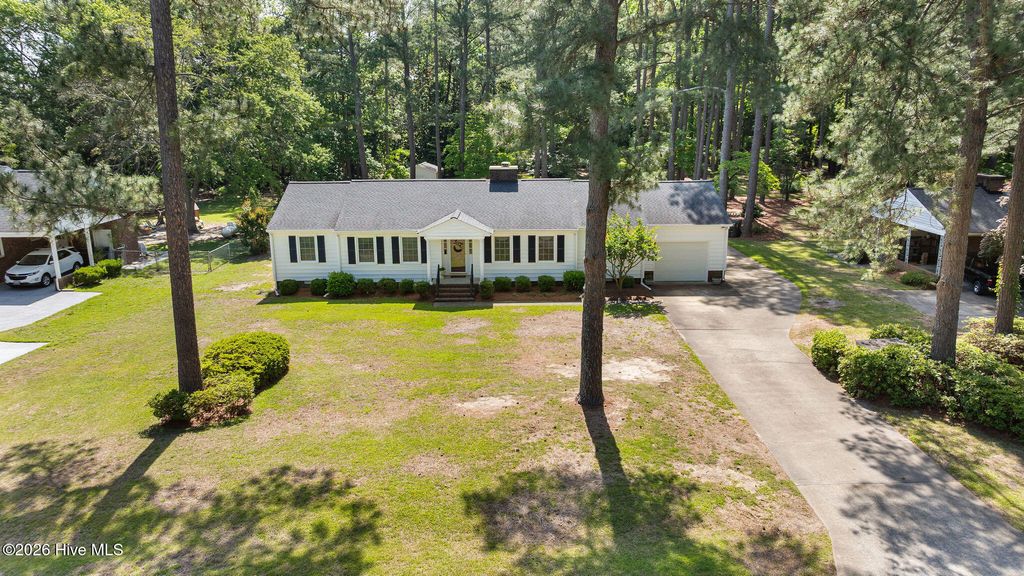 1925 Pinemont Circle, Goldsboro, NC 27534