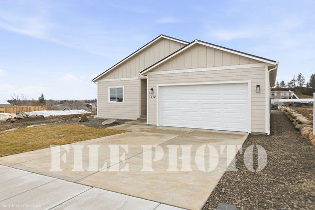 1024 Steptoe View Ln, Cheney, WA 99004