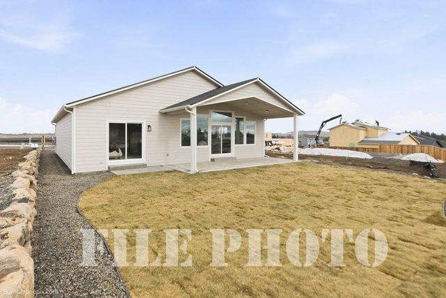 1024 Steptoe View Ln, Cheney, WA 99004